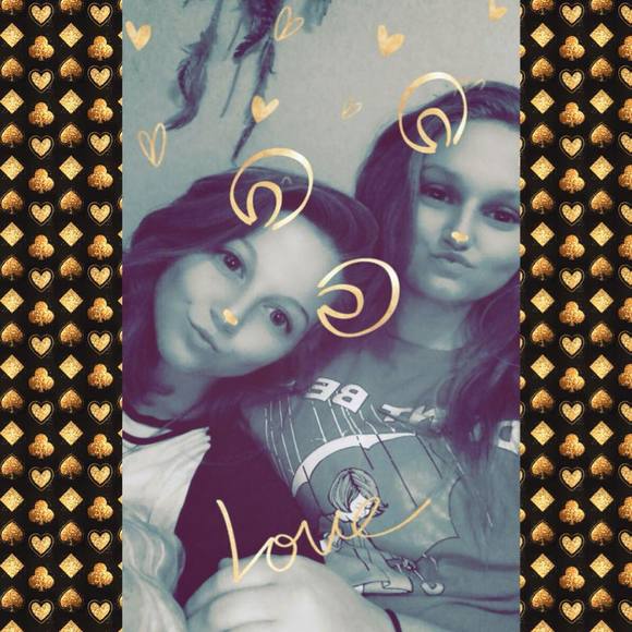 Meet your Posher, Michelle - Picture 1 of 1